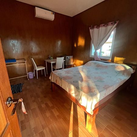 Baanlungmong Hotell Koh Mak Eksteriør bilde